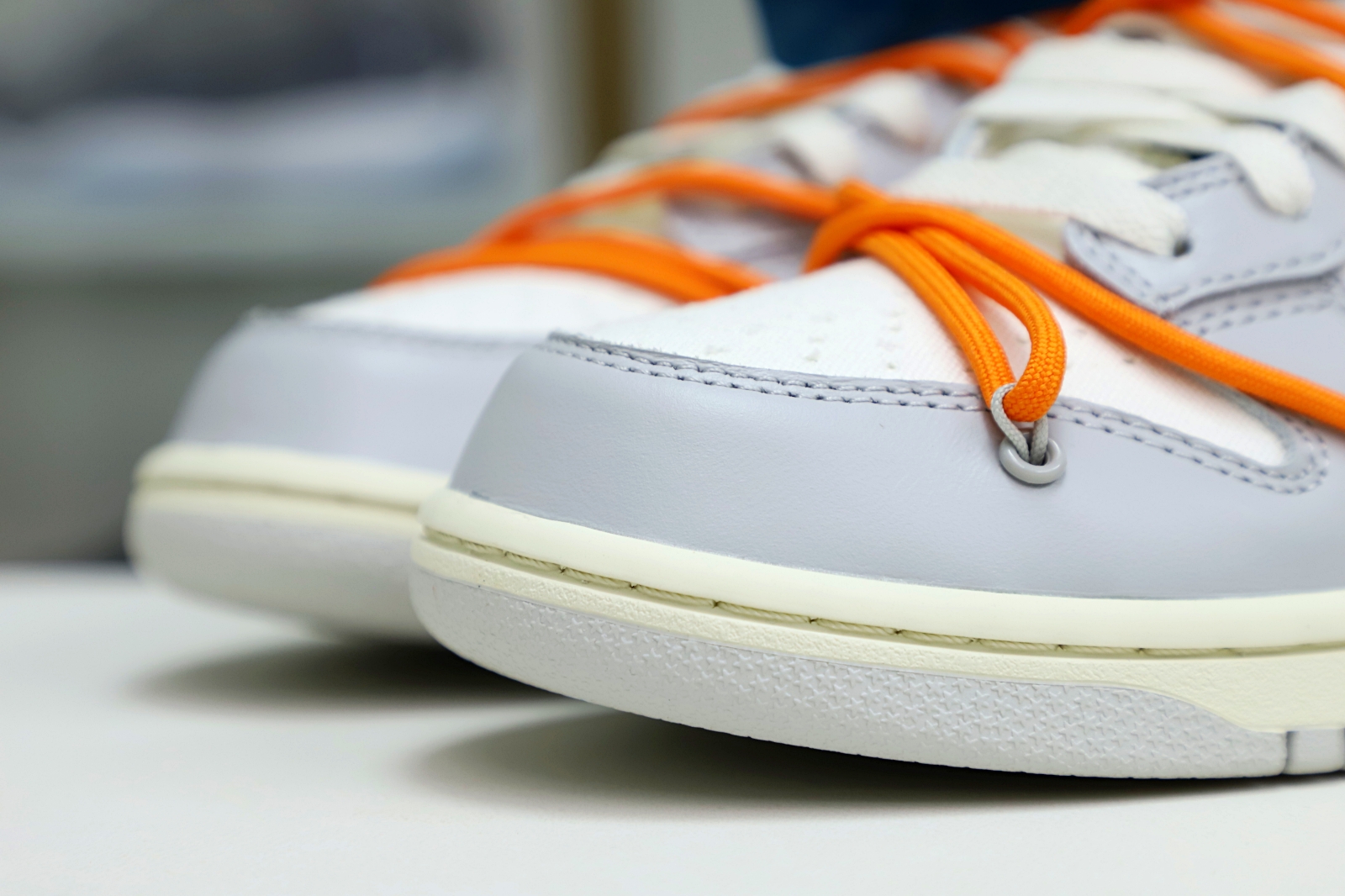 Off-White x Nike Dunk Low 