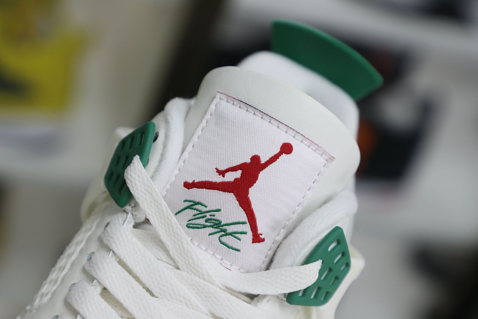 NIKE SB X AIR JORDAN 4 RETRO 'PINE GREEN'