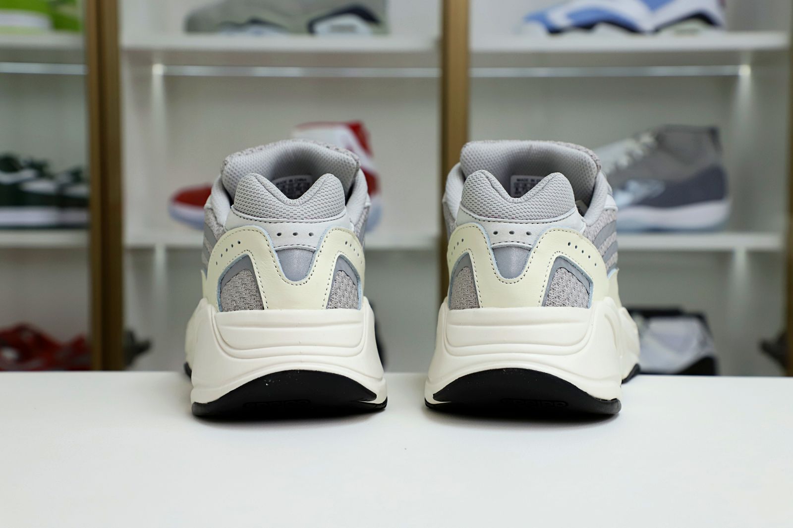 YEEZY BOOST 700 V2 'CREAM'