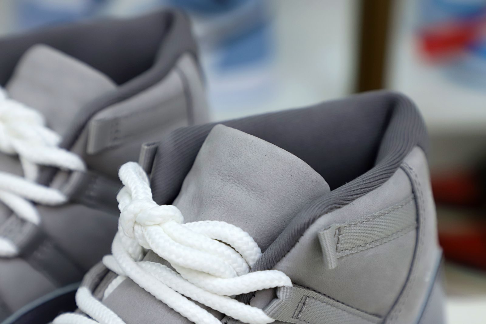 AIR JORDAN 11 RETRO 'COOL GREY' 2021