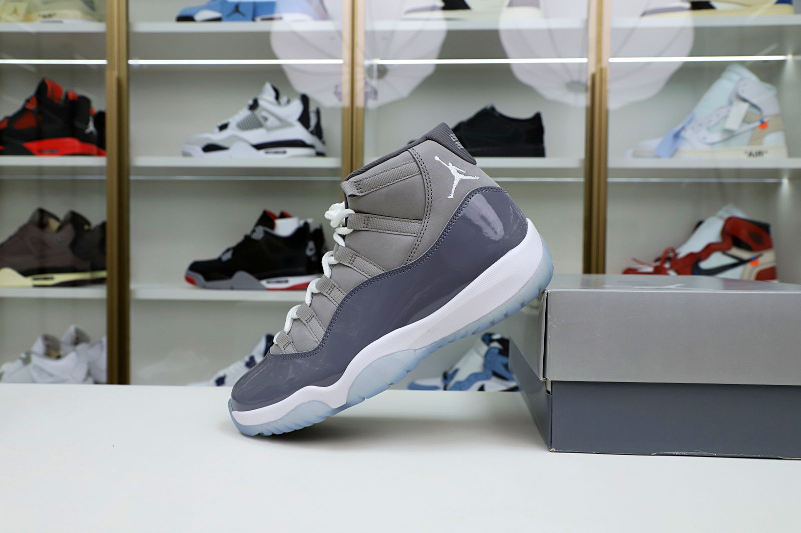 AIR JORDAN 11 RETRO 'COOL GREY' 2021