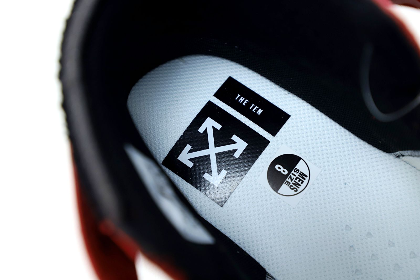 OFF-WHITE X AIR JORDAN 1 RETRO HIGH OG 'CHICAGO'