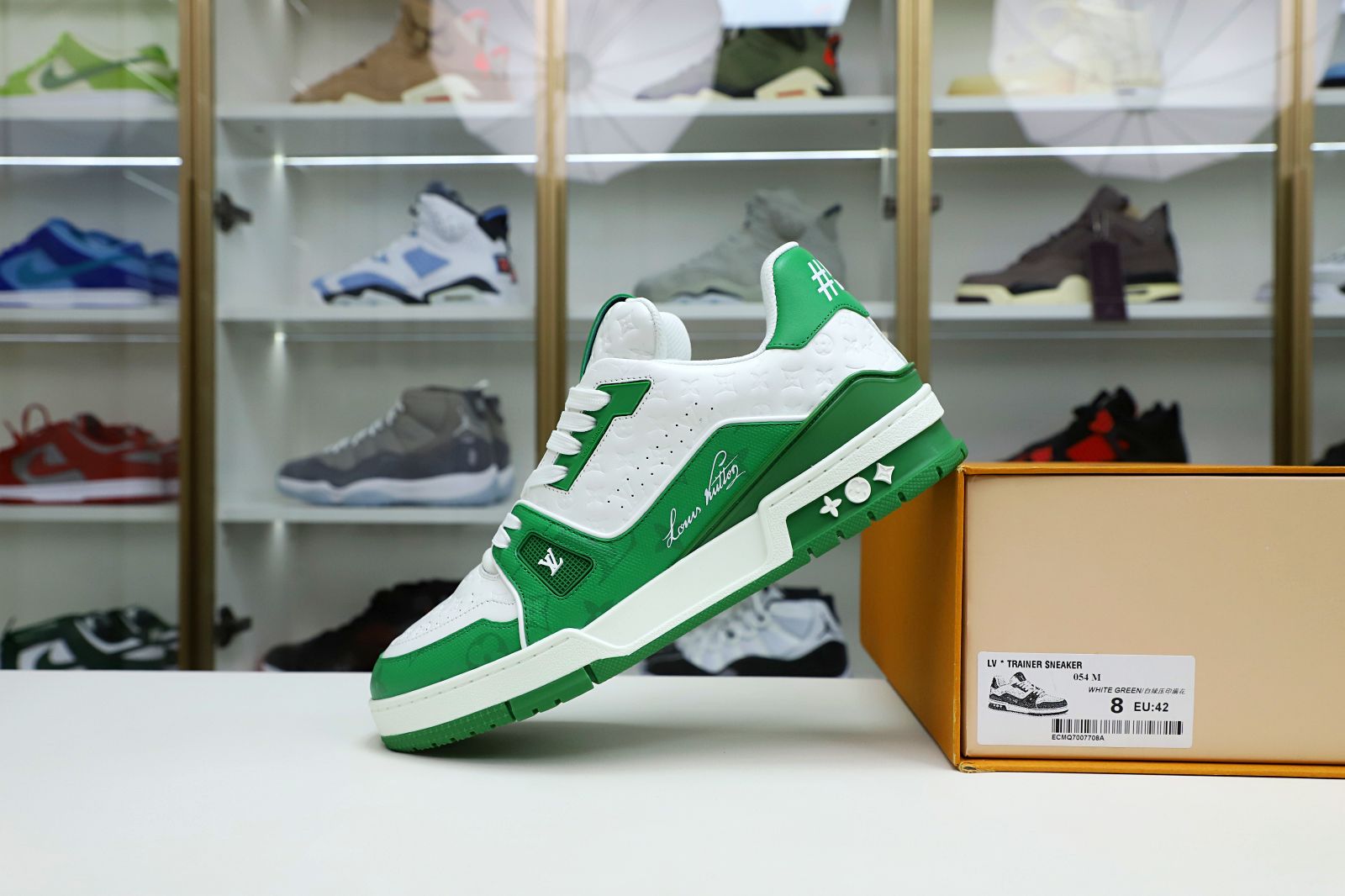 Louis Vuitton  LV   Trainer