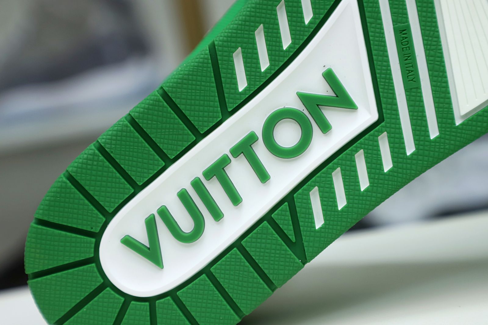 Louis Vuitton  LV   Trainer