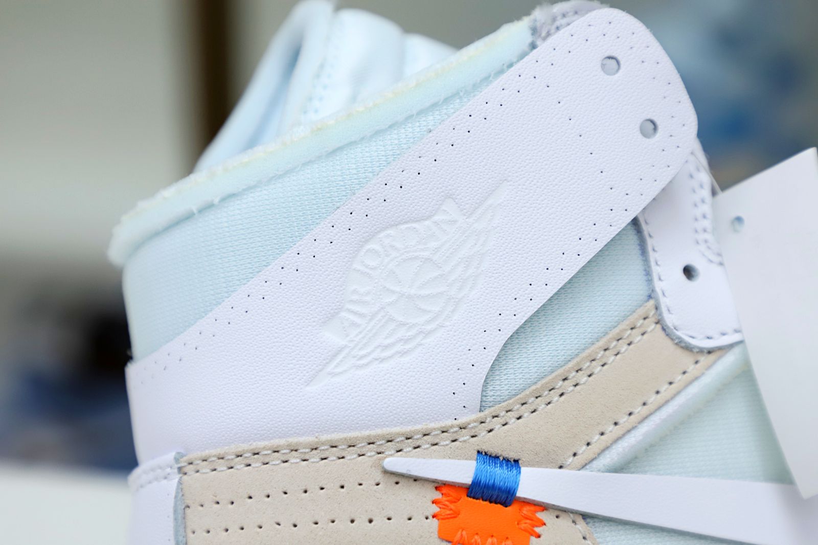 OFF-WHITE X AIR JORDAN 1 RETRO HIGH OG 'WHITE' 2018