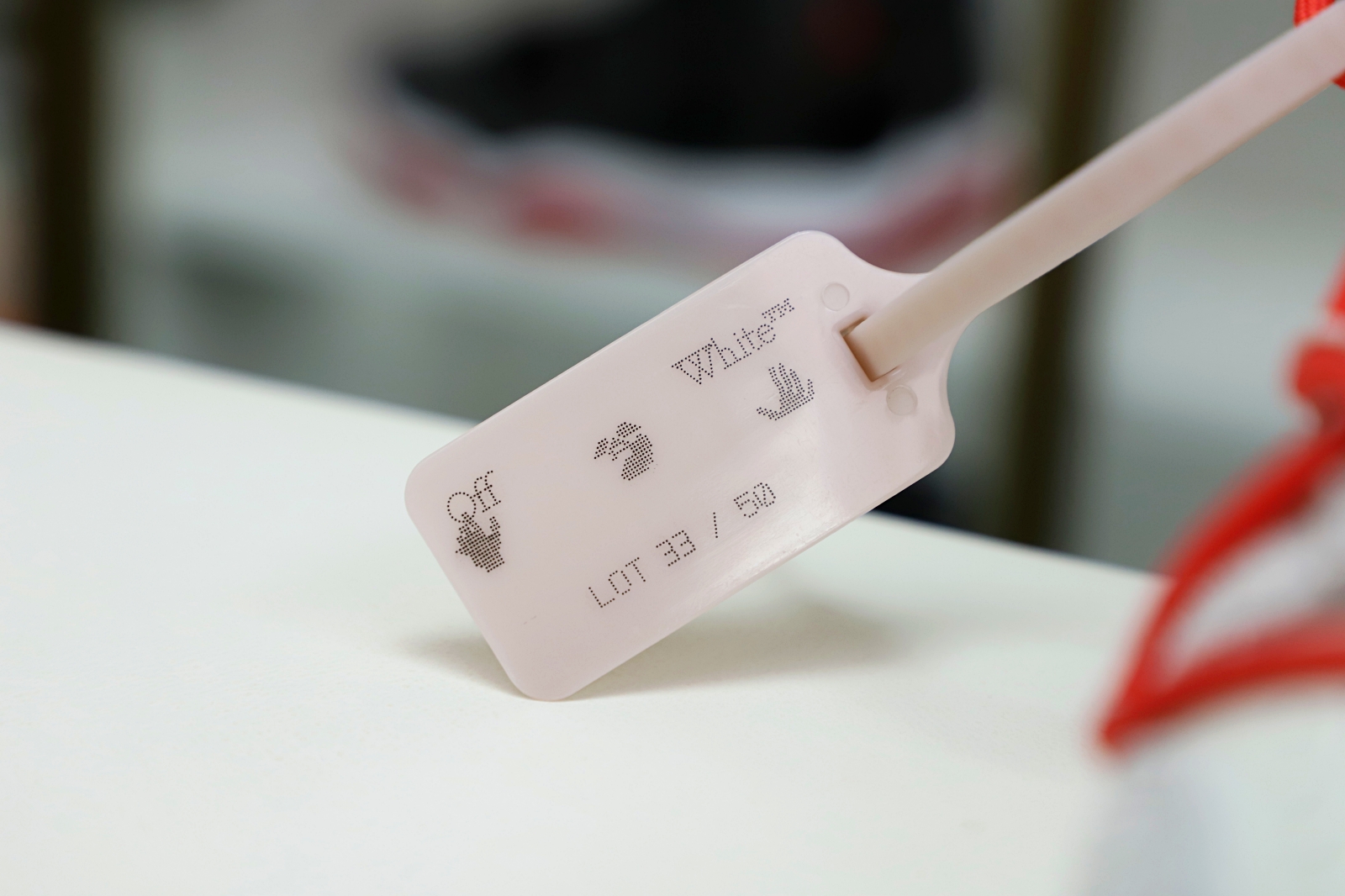 Off-White x Nike Dunk Low 