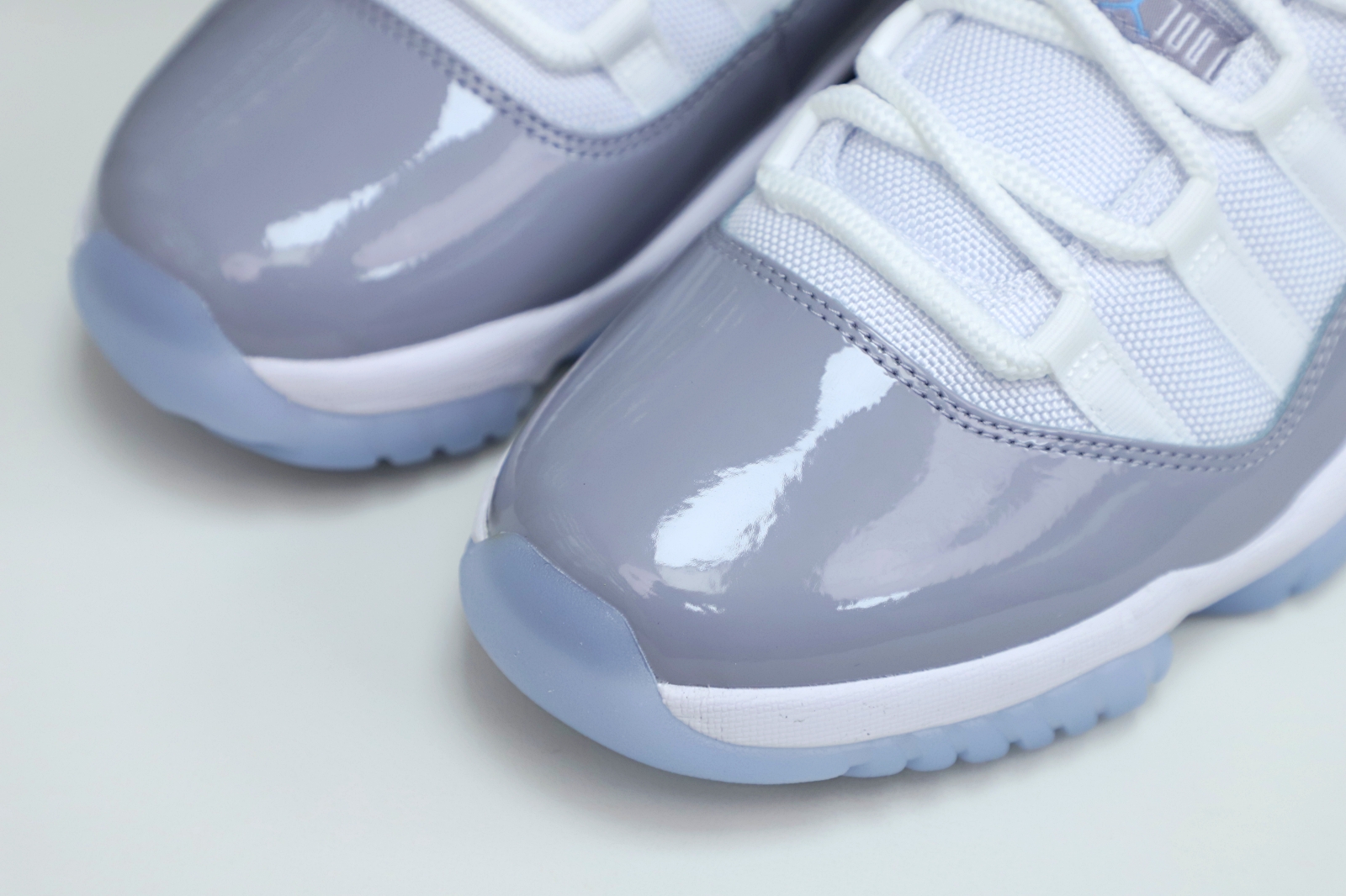 Air Jordan 11 Retro Low 