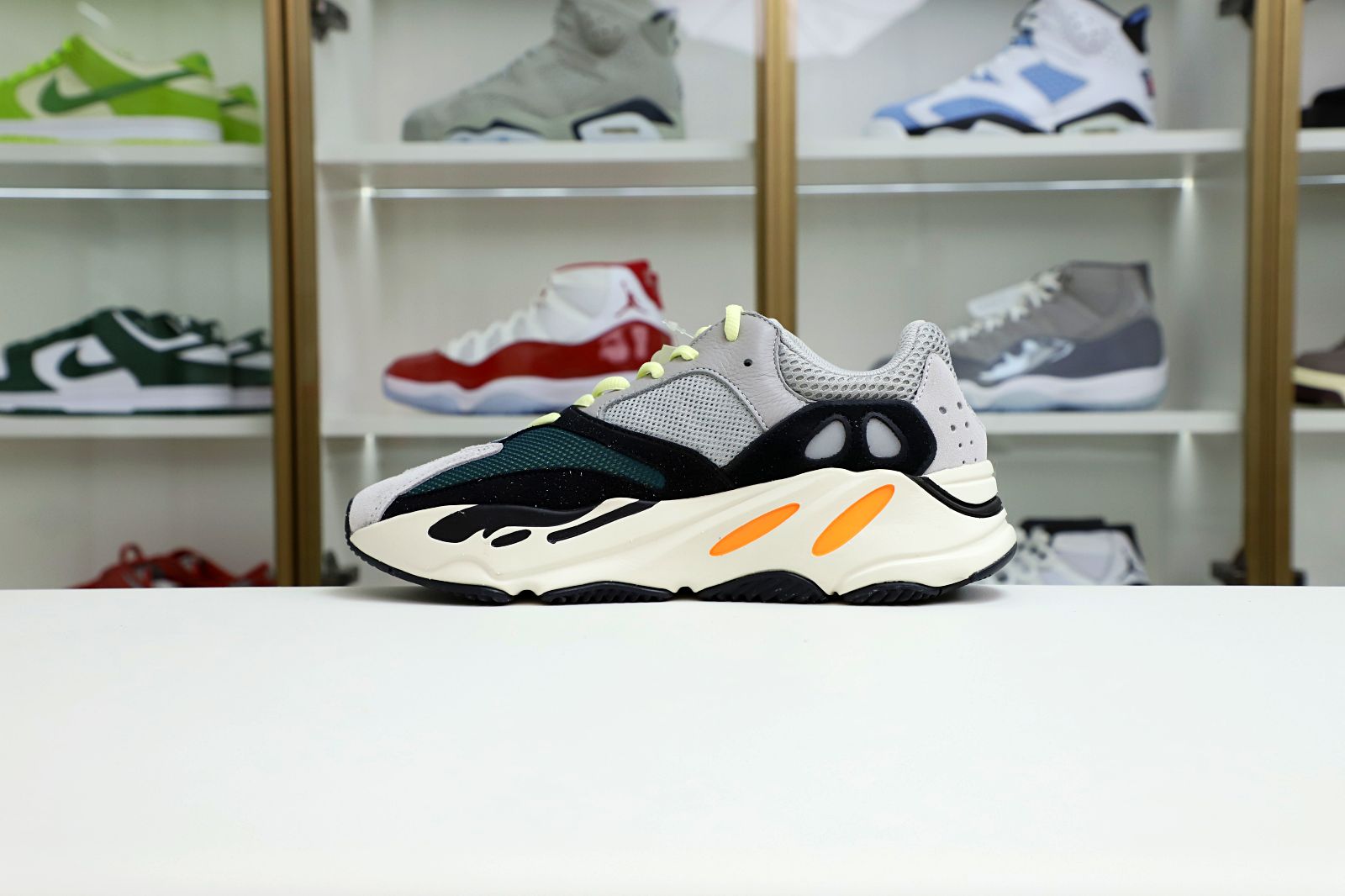 YEEZY BOOST 700 'WAVE RUNNER'