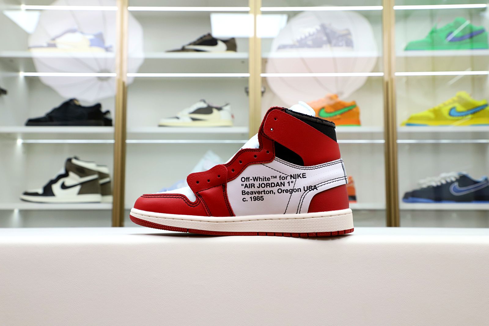 OFF-WHITE X AIR JORDAN 1 RETRO HIGH OG 'CHICAGO'