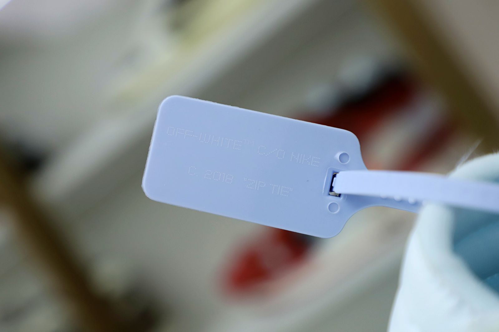 OFF-WHITE X AIR JORDAN 1 RETRO HIGH OG 'WHITE' 2018