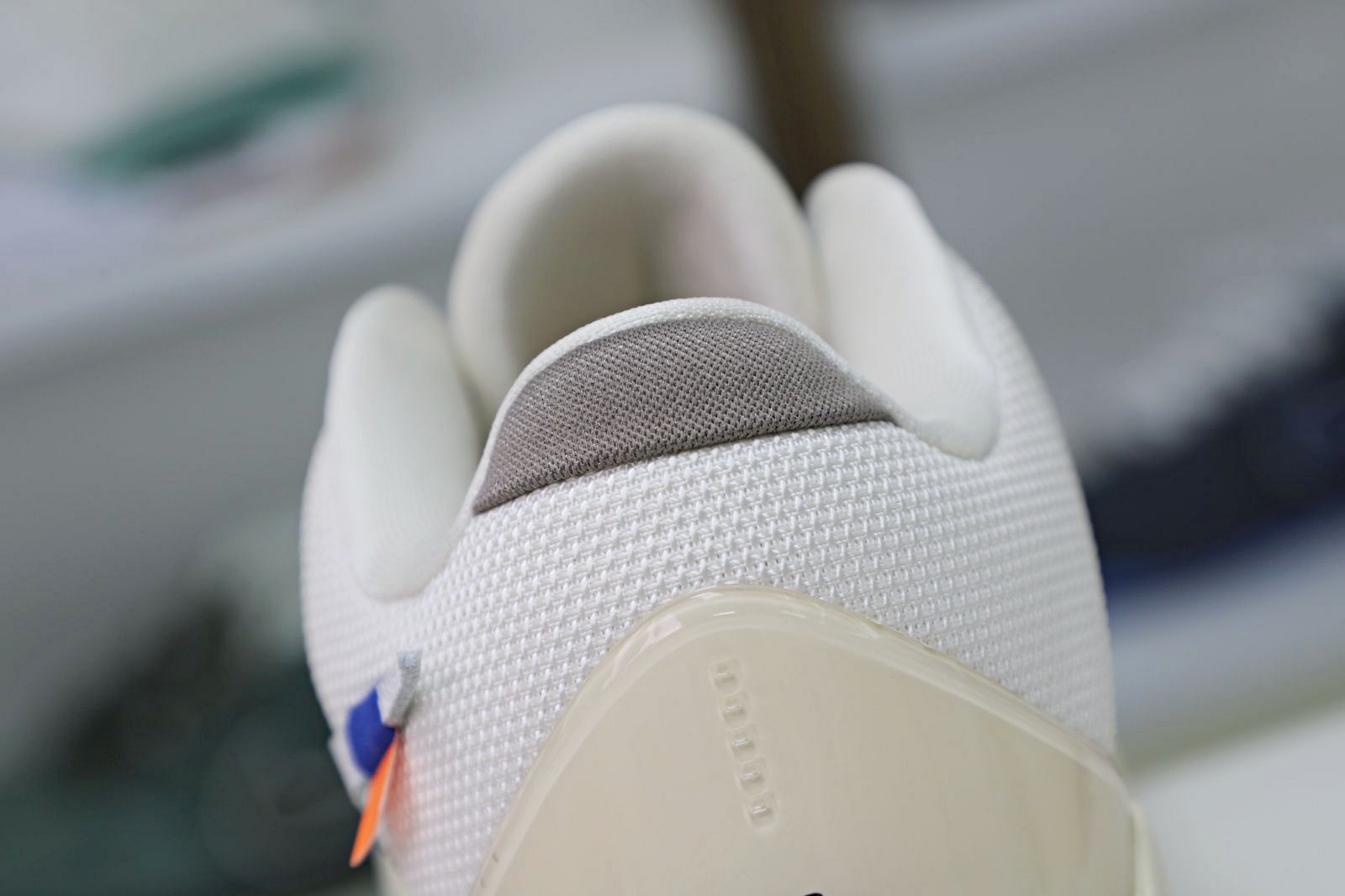 OFF-WHITEX  Nike Zoom Kobe5