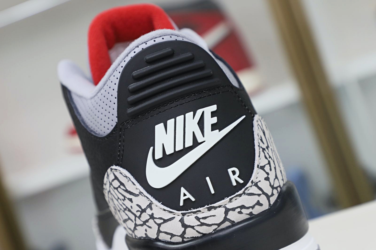 Jordan Air Jordan 3 retro blackcement  2018（854262-001）