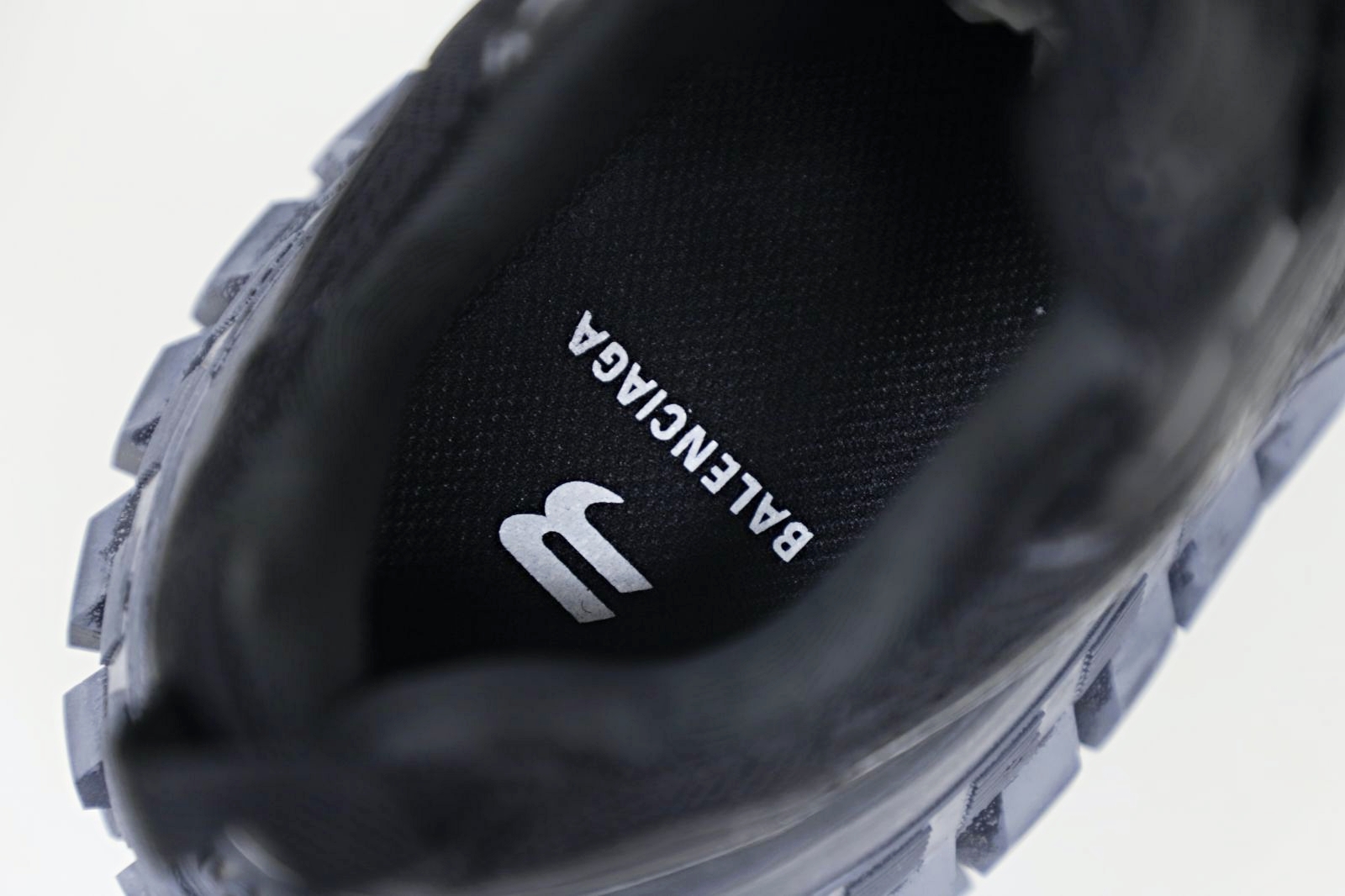 Balenciaga  Defender