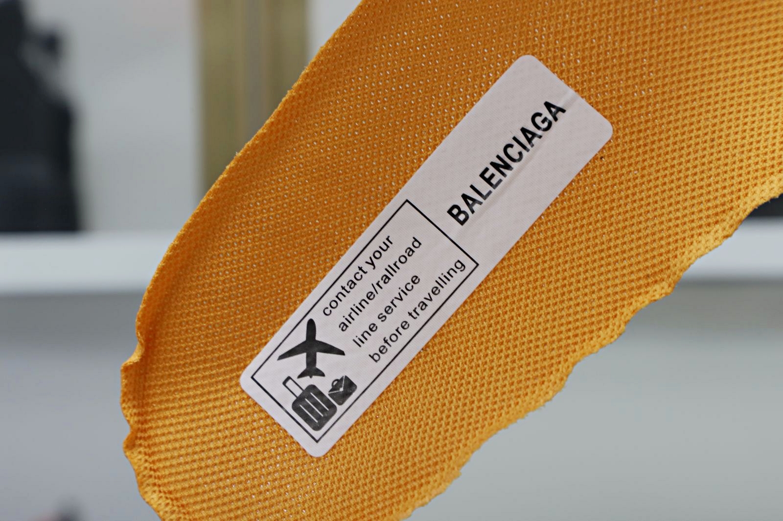 Balenciaga  Track（LED）