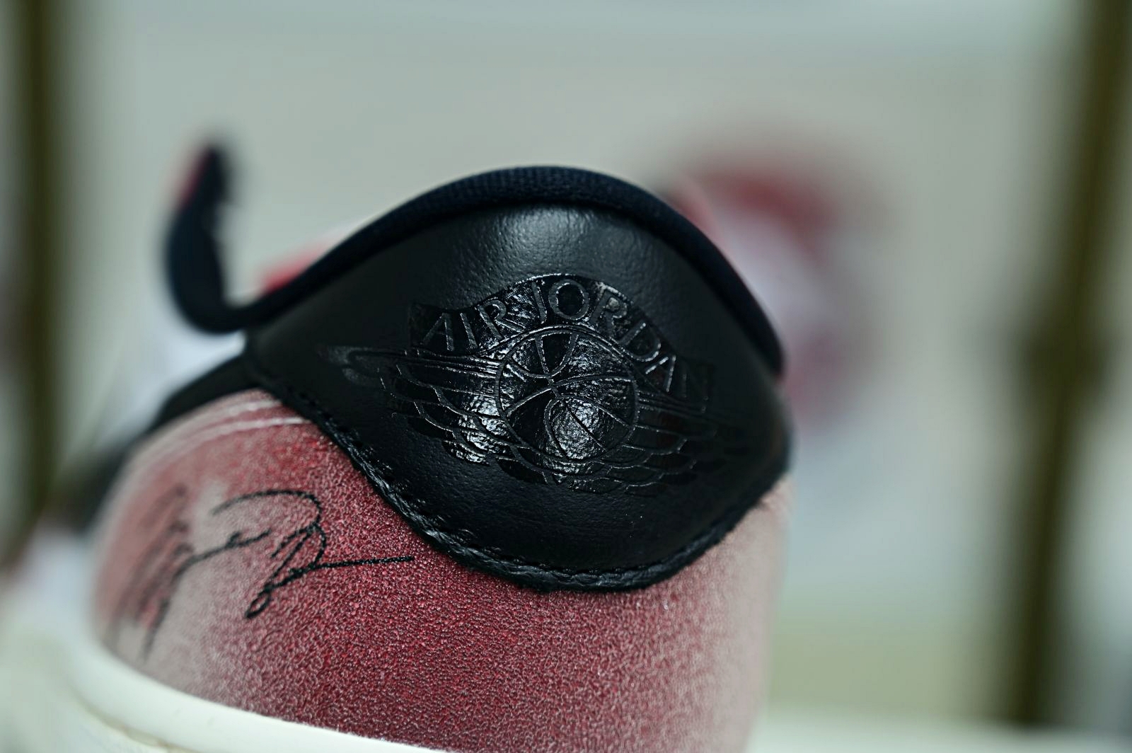 Trophy Room x Jordan Air Jordan1 Low OG