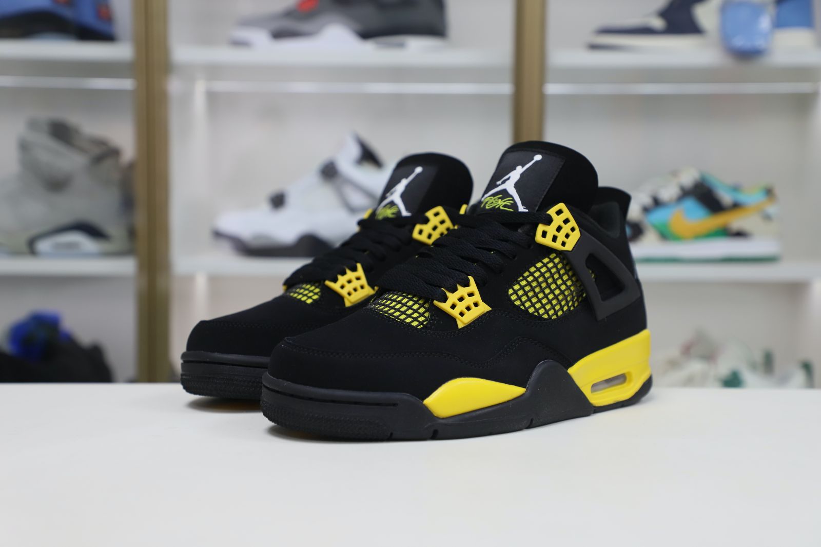 Jordan Air Jordan4 Retro Thunder(2012)