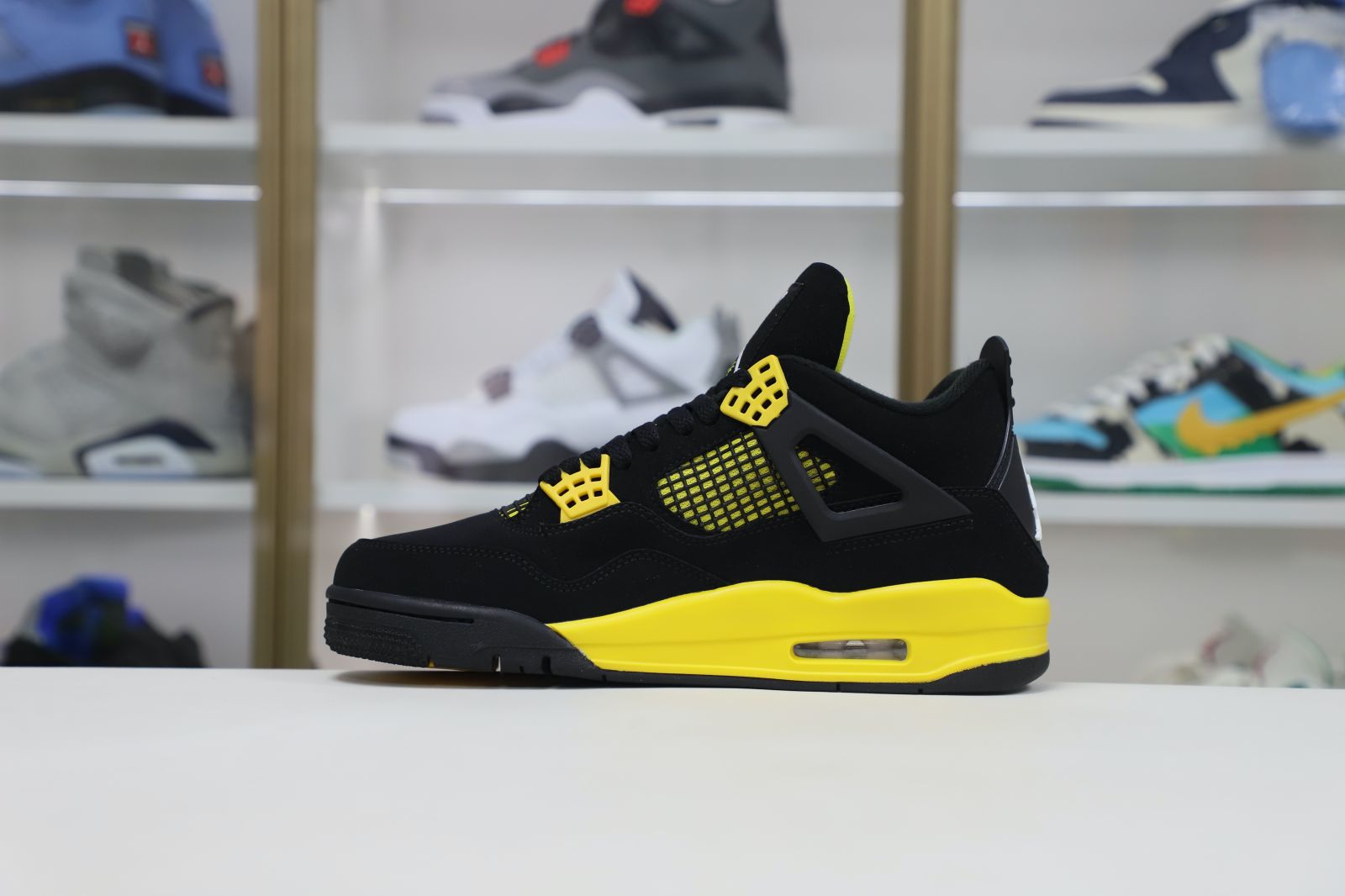 Jordan Air Jordan4 Retro Thunder(2012)