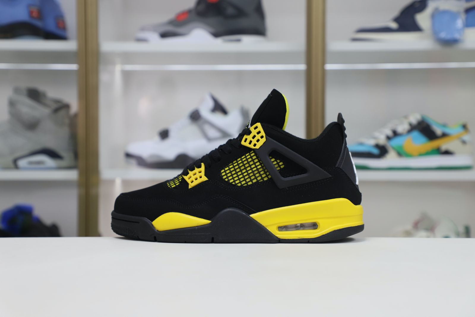 Jordan Air Jordan4 Retro Thunder(2012)