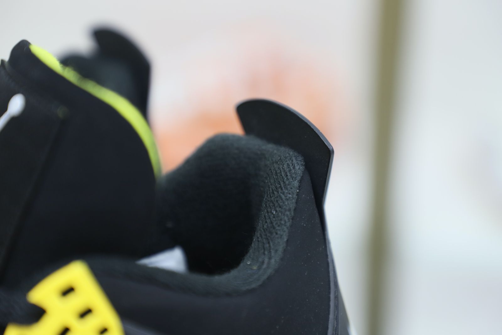 Jordan Air Jordan4 Retro Thunder(2012)