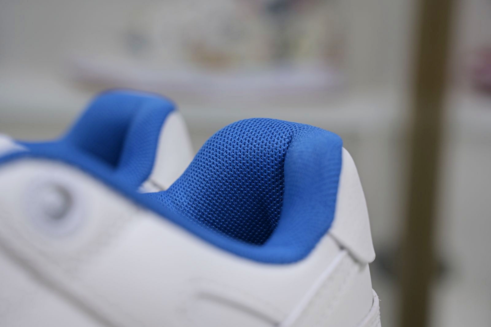 OFF-WHITE Ous Of Office