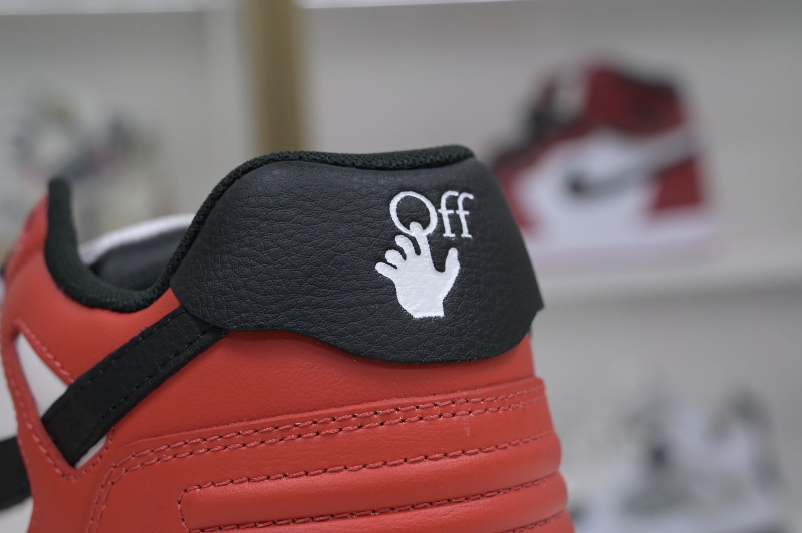 OFF-WHITE Ous Of Office