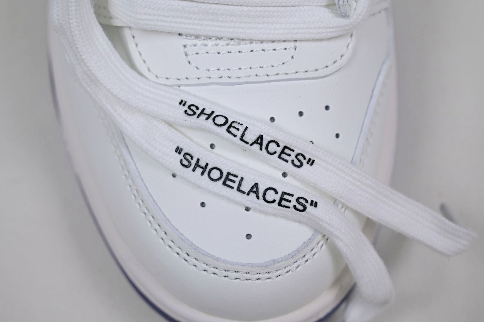 OFF-WHITE Ous Of Office