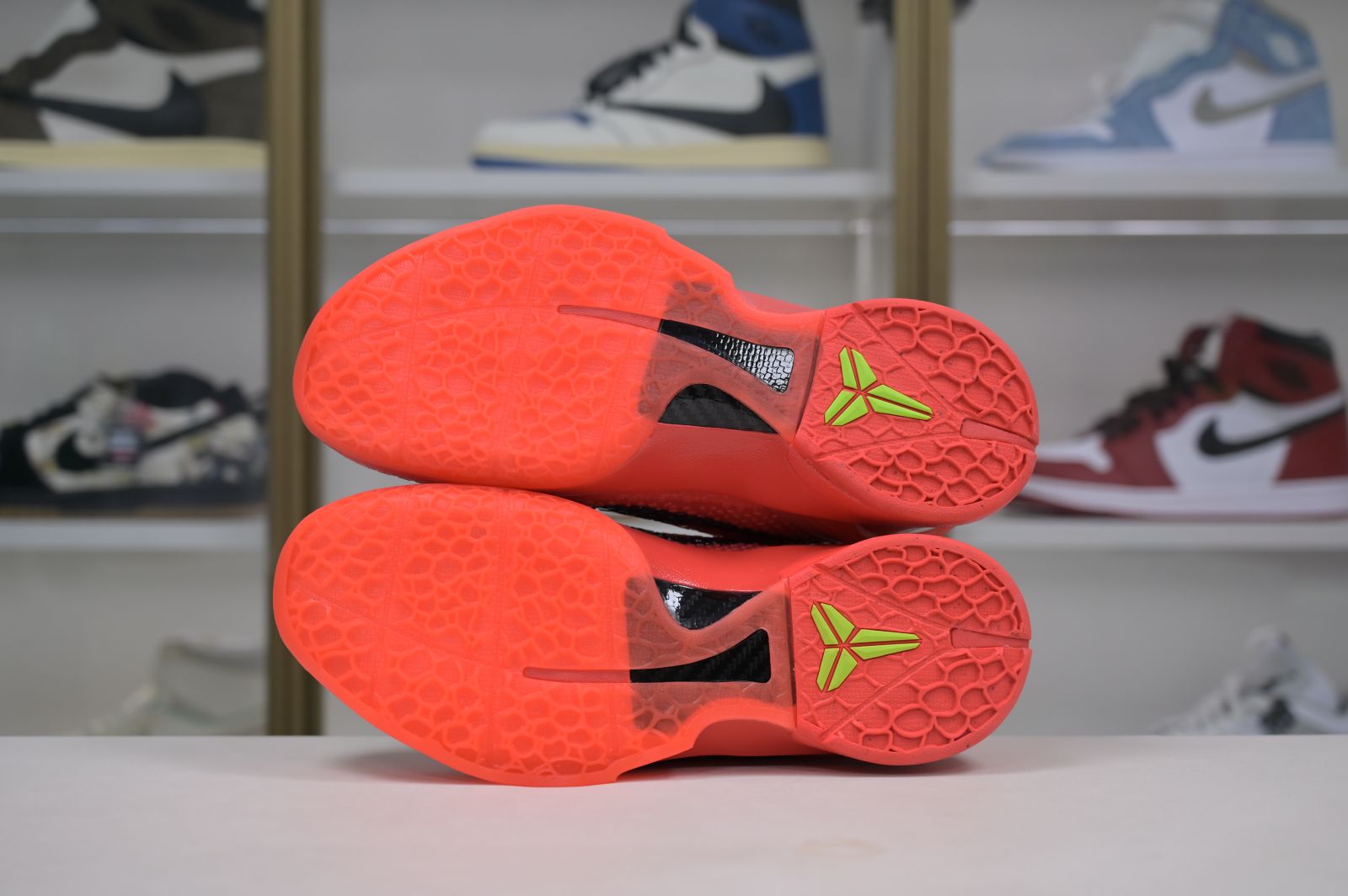 Nike Zoom Kobe 6 Protro