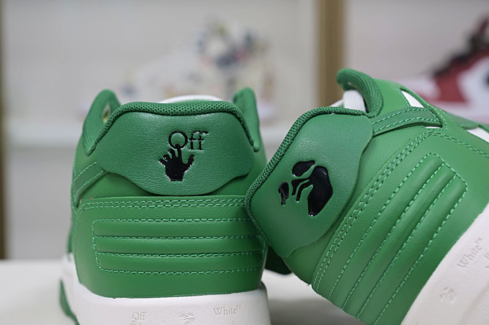 OFF-WHITE Ous Of Office