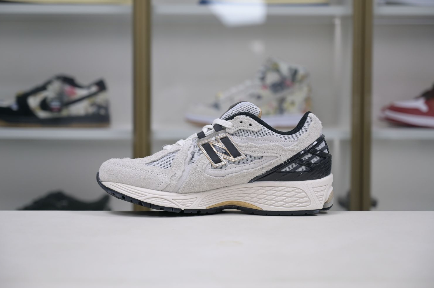 New Balance NB 1906R