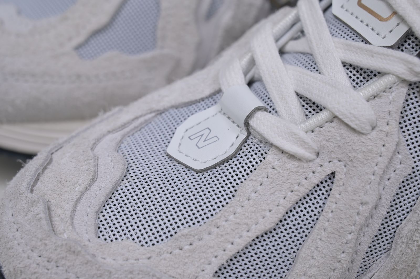 New Balance NB 1906R