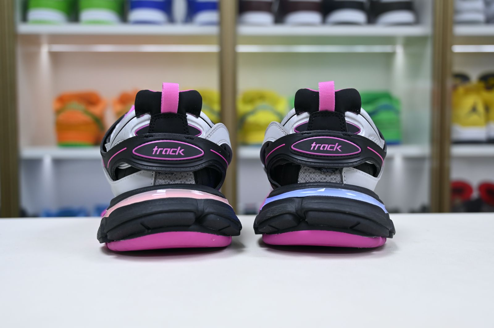 Balenciaga  Track（LED）