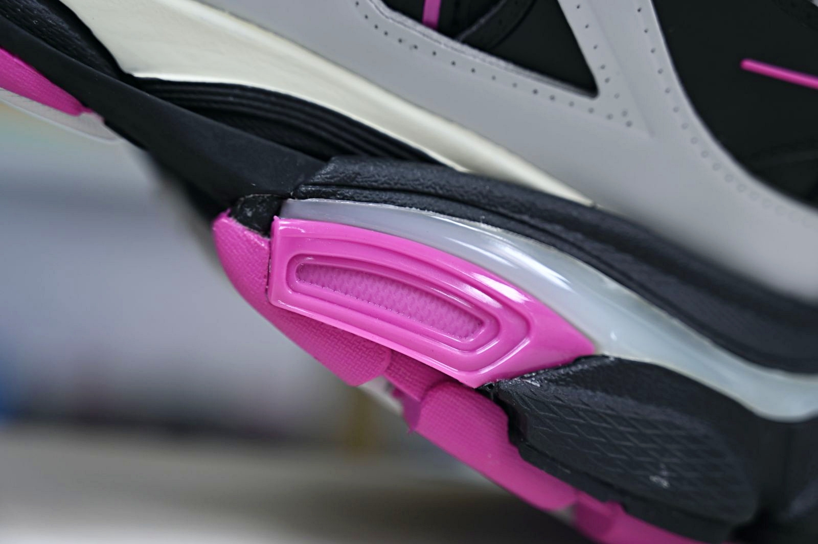 Balenciaga  Track（LED）