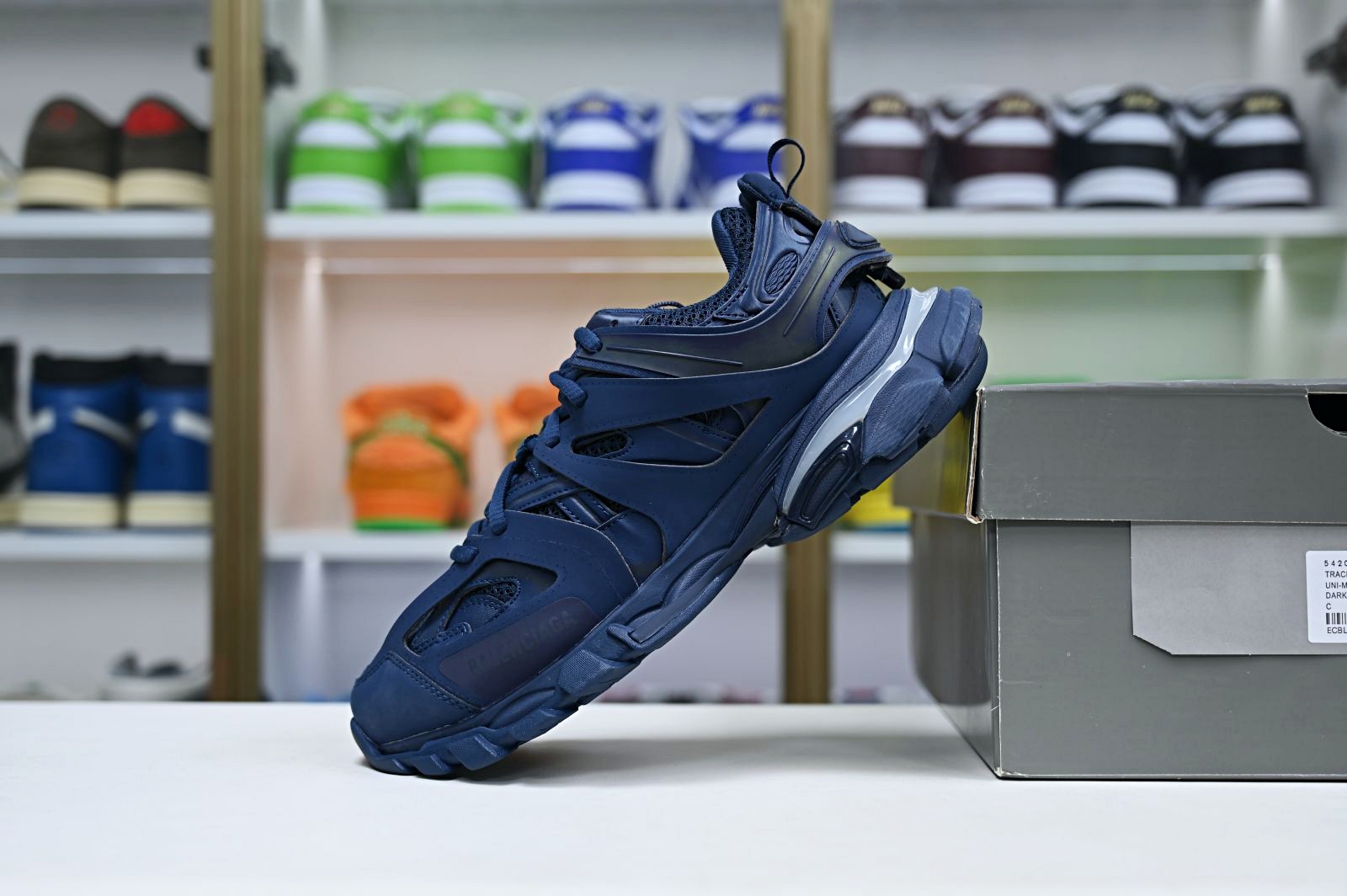 Balenciaga  Track（LED）