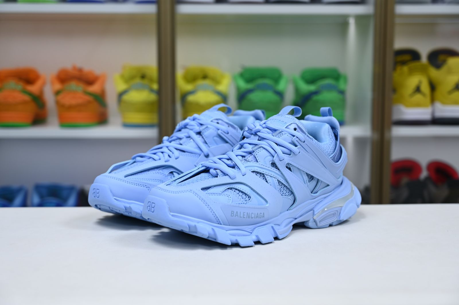 Balenciaga  Track（LED）