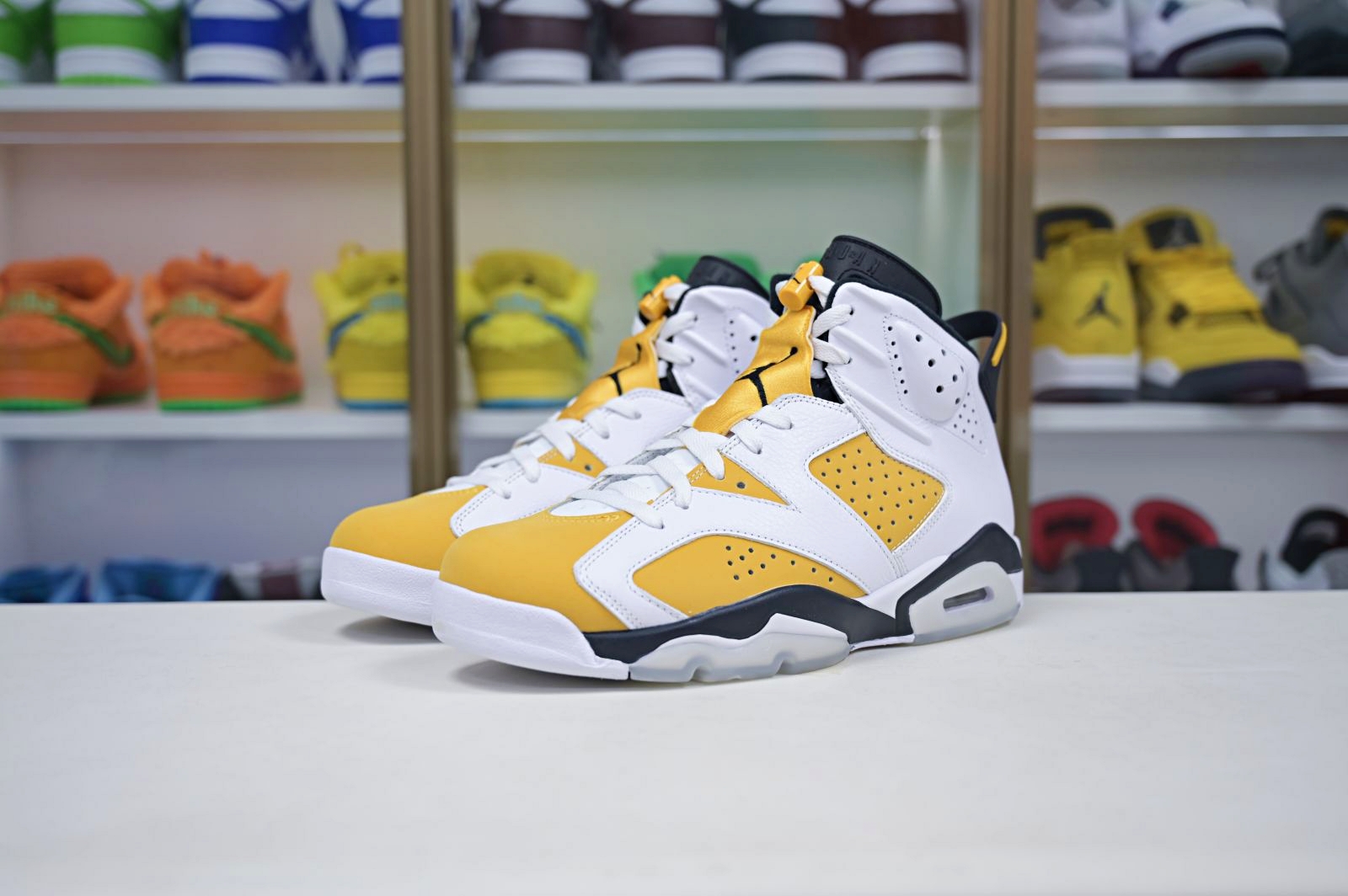 Air Jordan 6 
