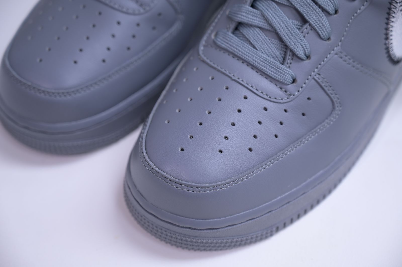 Off-White x Nike Air Force 1Low