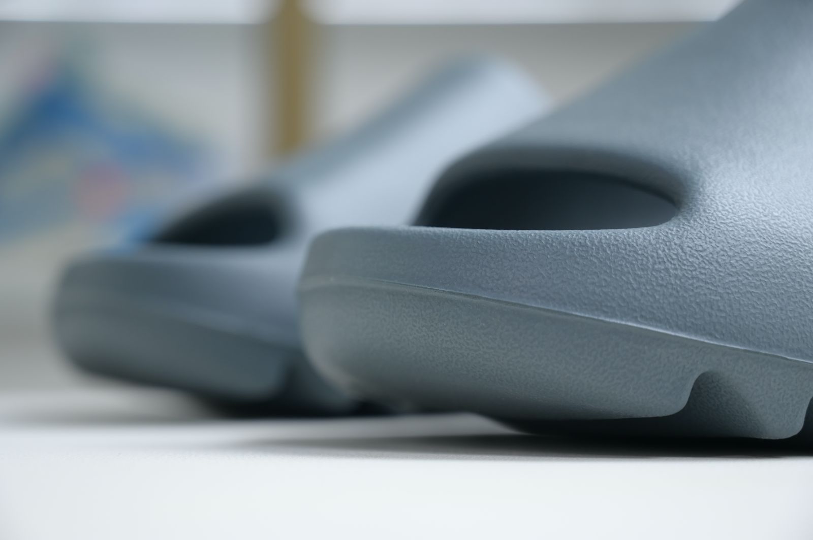 adidas originals Yeezy Slide 