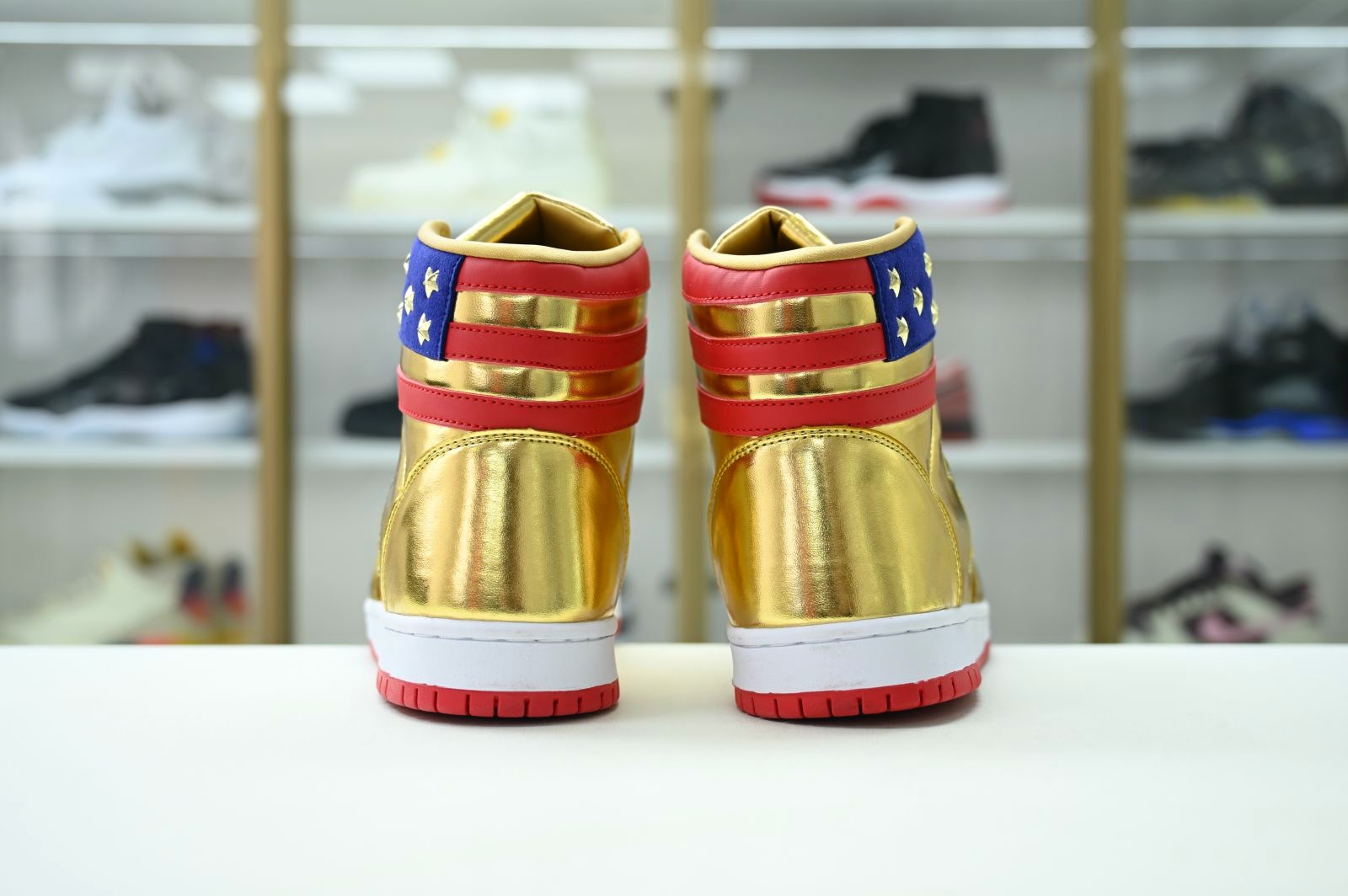 Never Surrender Trump sneakers MAGA.1