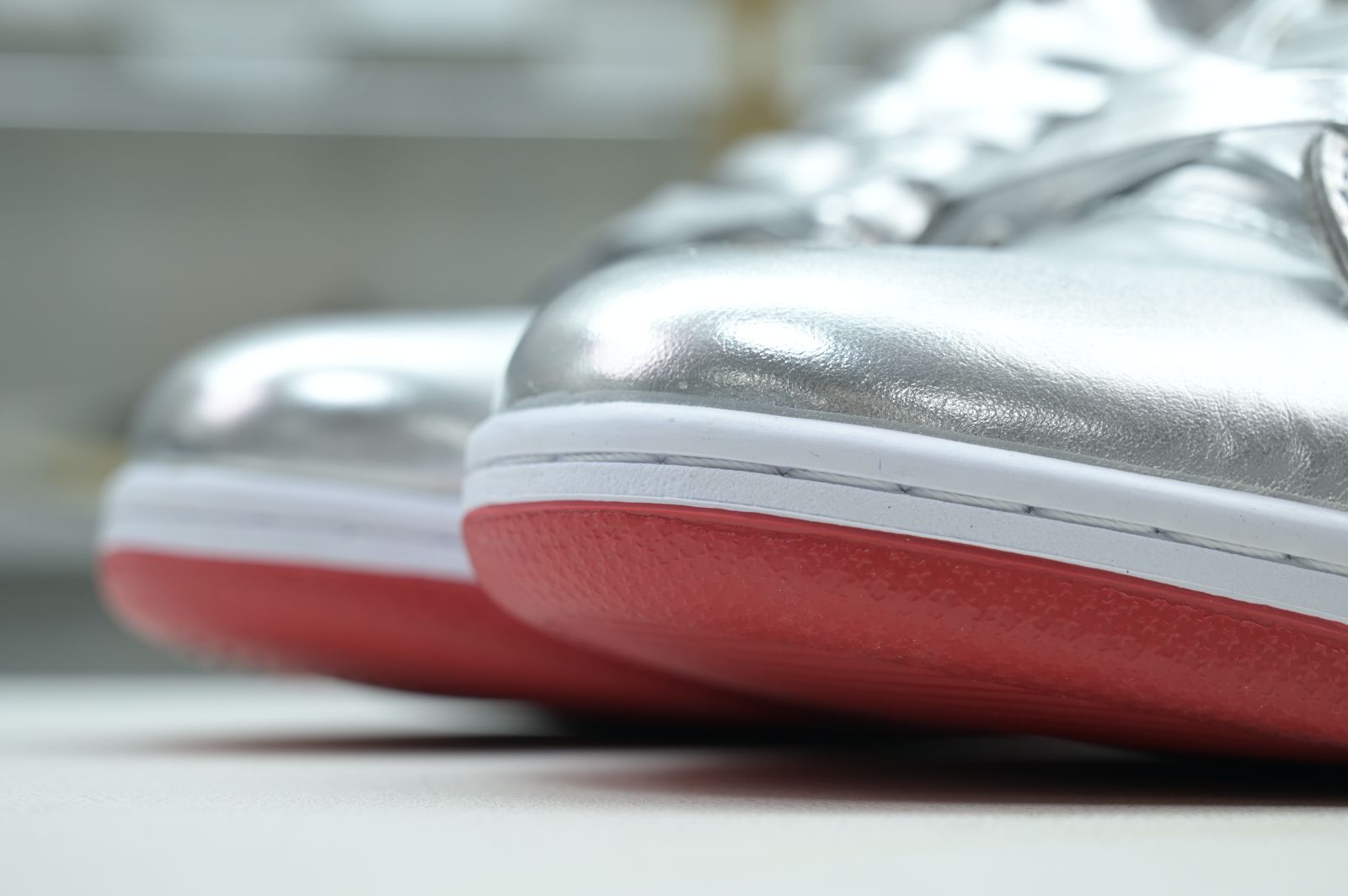 Never Surrender Trump sneakers MAGA.1