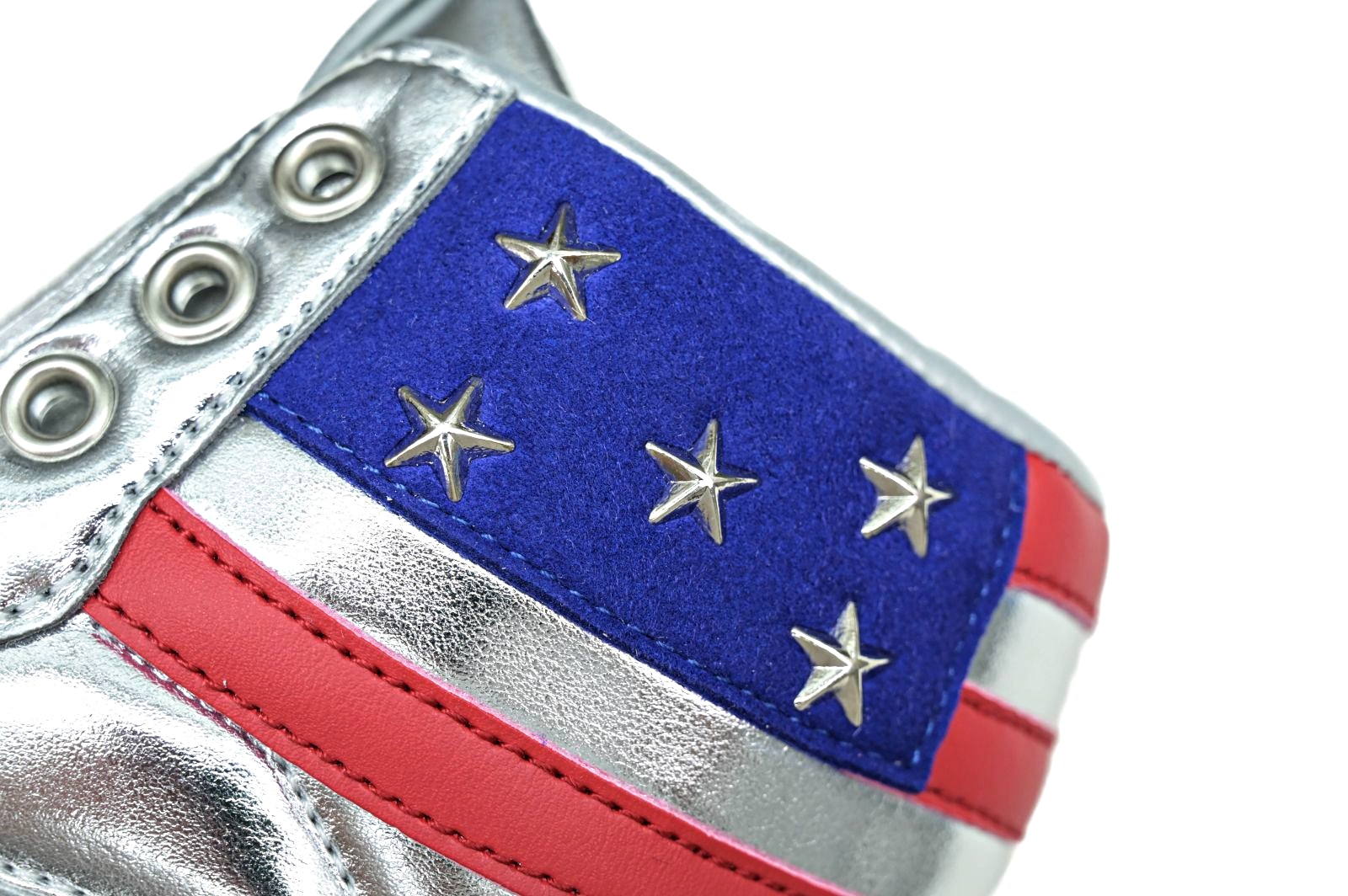 Never Surrender Trump sneakers MAGA.1