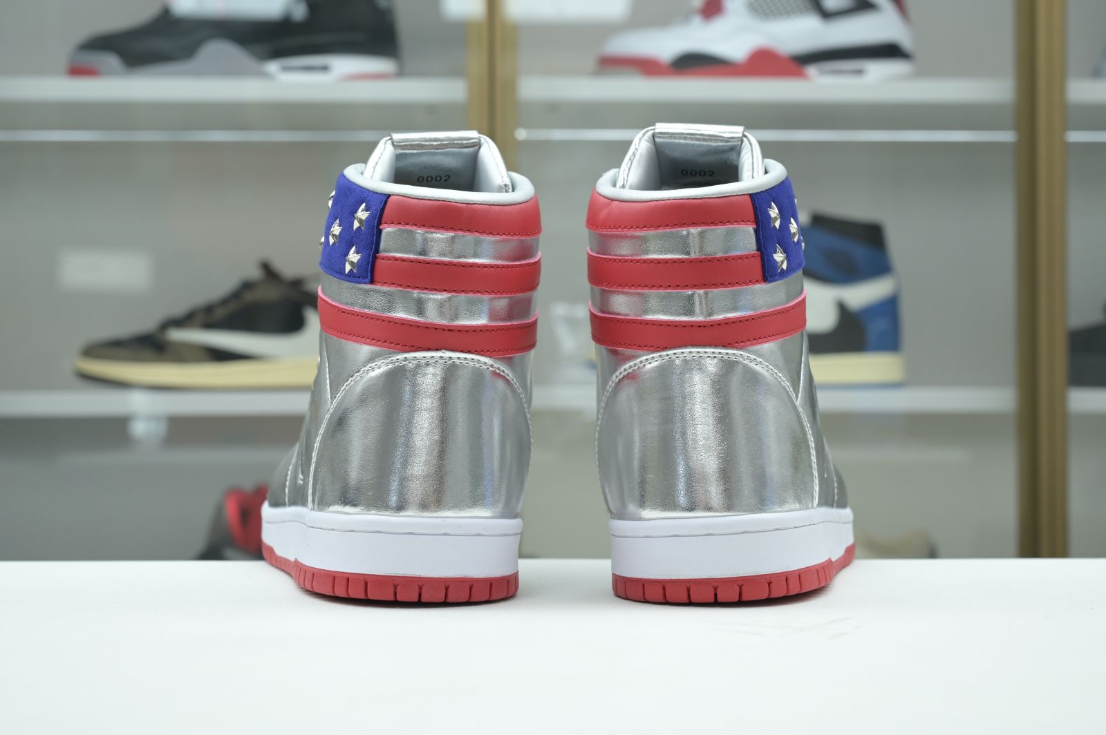 Never Surrender Trump sneakers MAGA.1