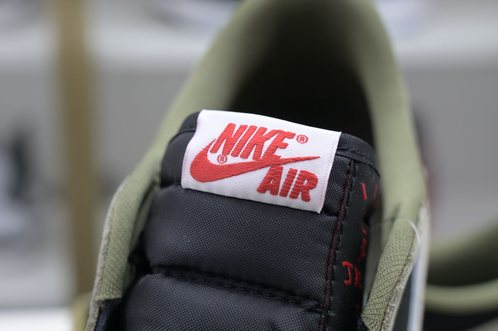 Travis Scott x Jordan Air Jordan 1 Low OG 7.0