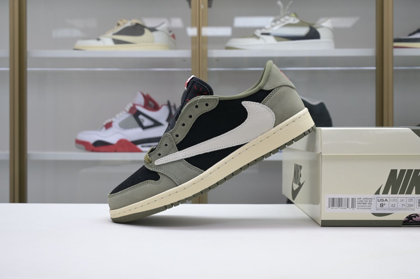 Travis Scott x Jordan Air Jordan 1 Low OG 7.0