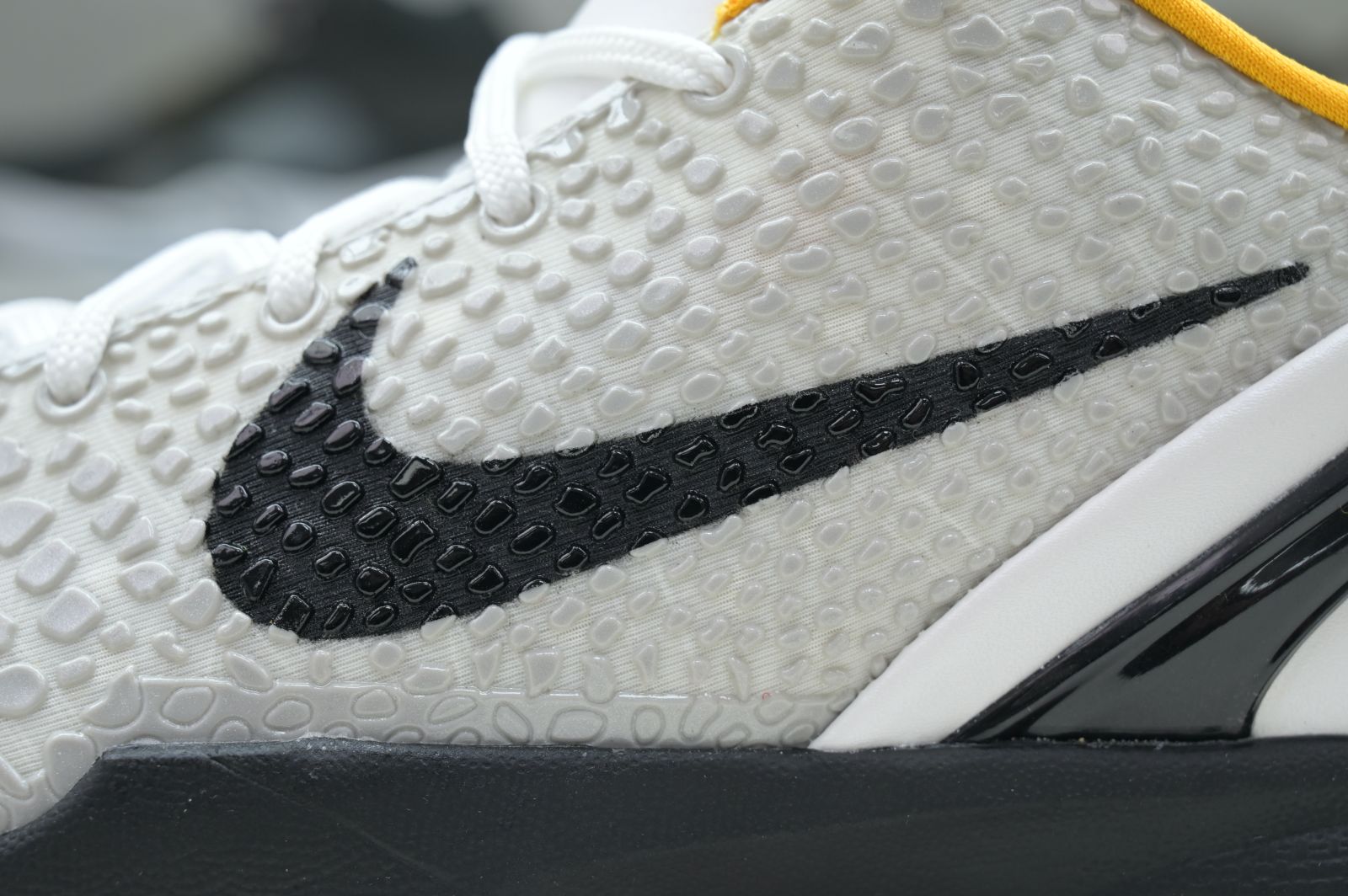 Nike Zoom Kobe 6 Protro