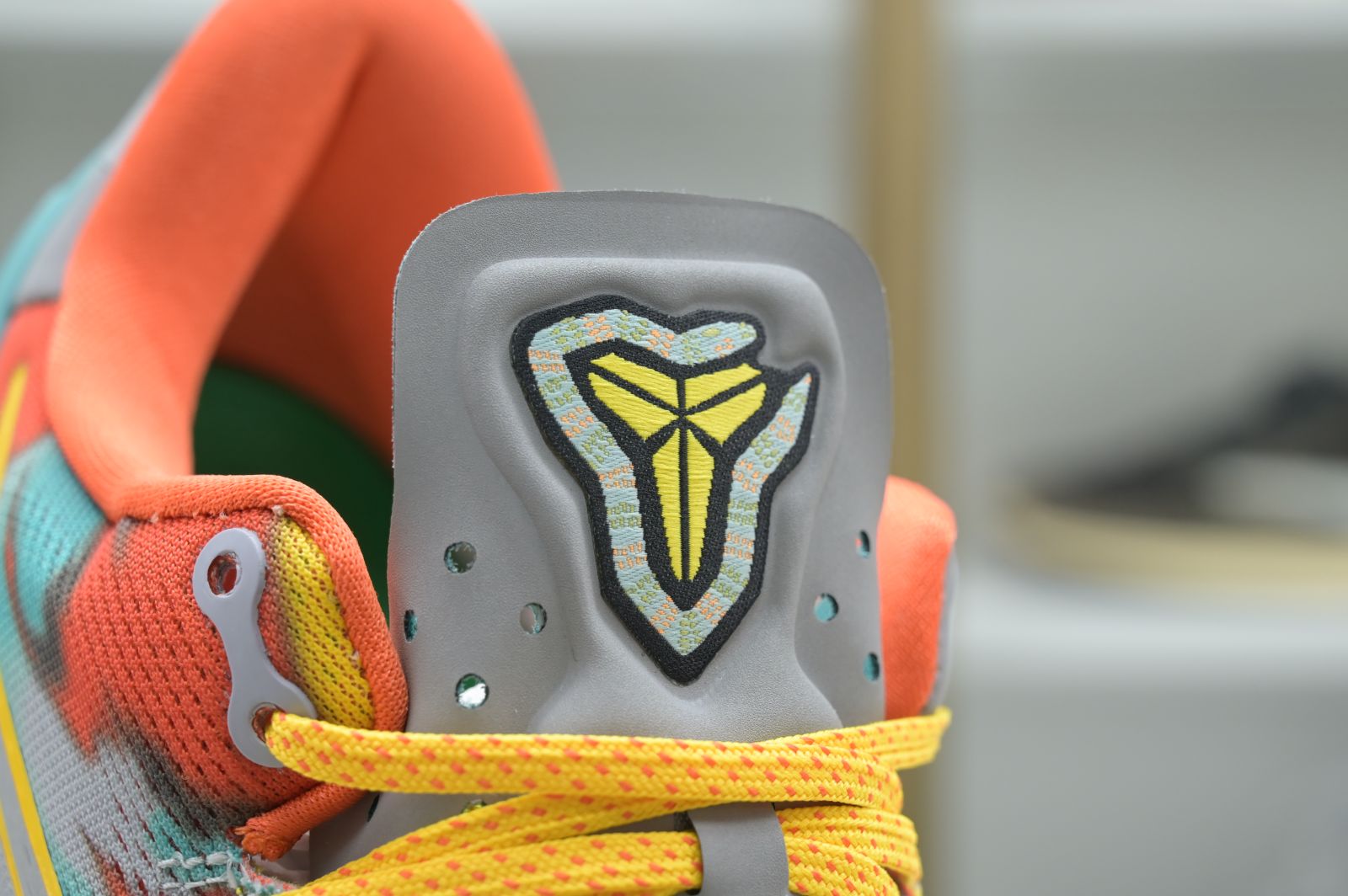 Nike Kobe 8 Protro“Venice Beach”  2024