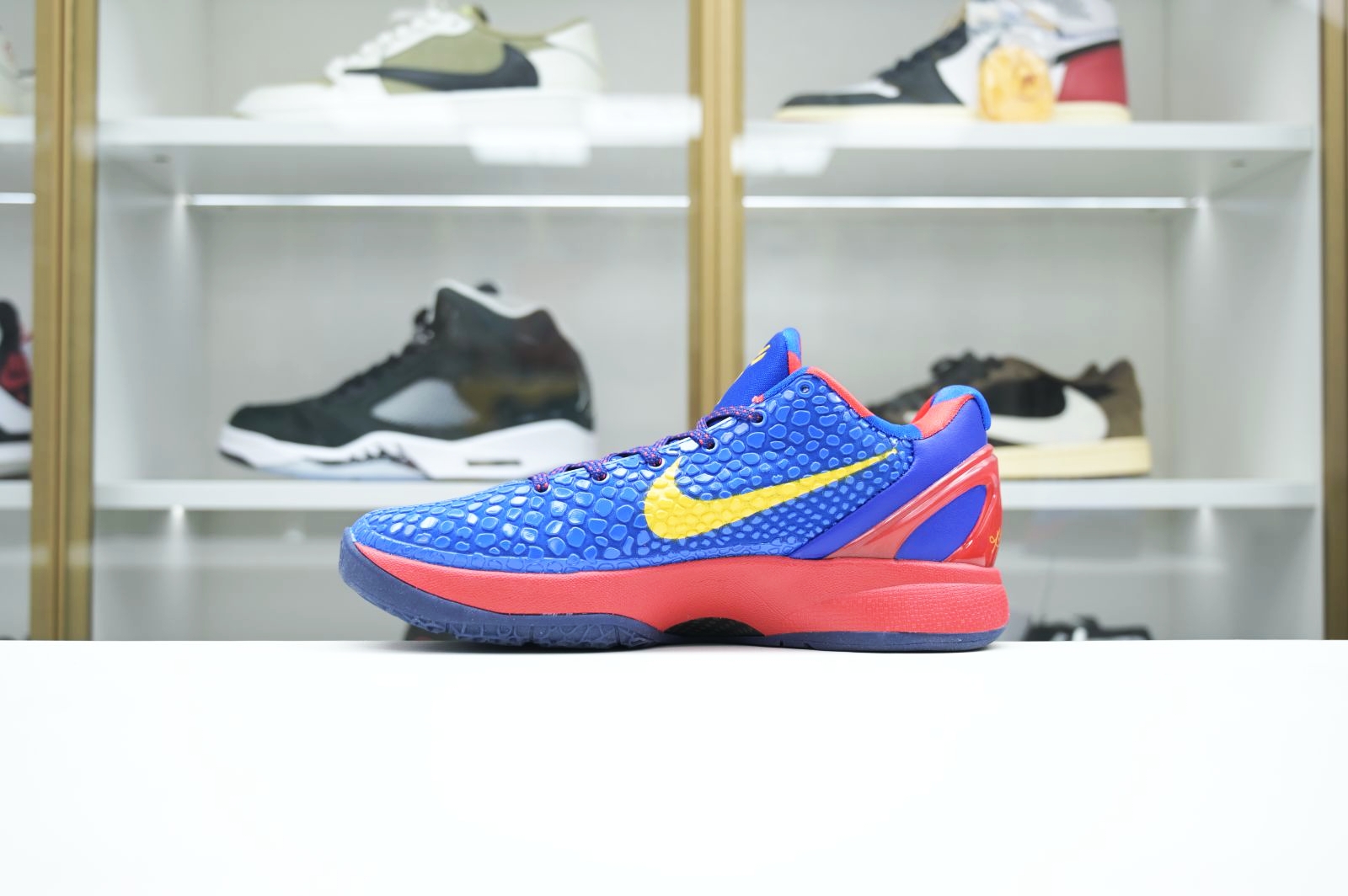 Nike Zoom Kobe 6  FC Barcelona Home