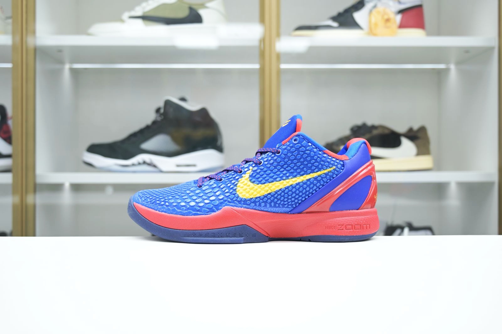 Nike Zoom Kobe 6  FC Barcelona Home