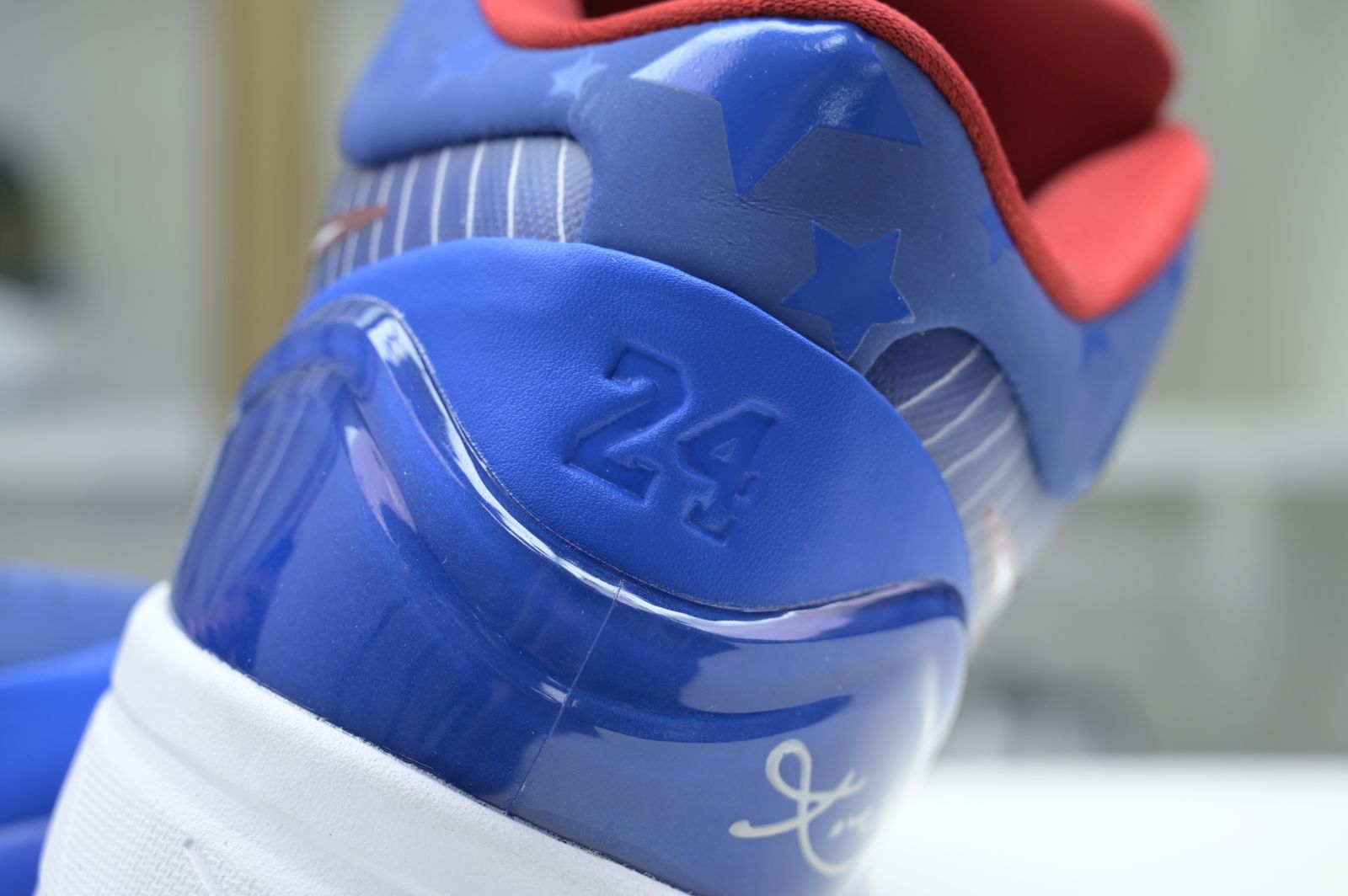 Nike Zoom Kobe 4 Protro