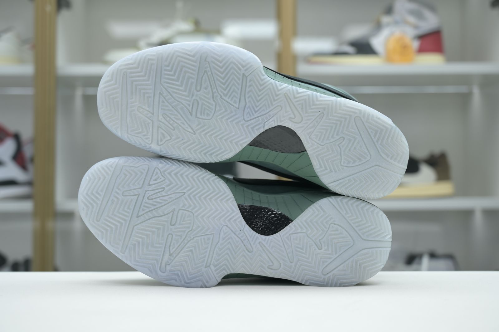 Nike Zoom Kobe 4 Protro 