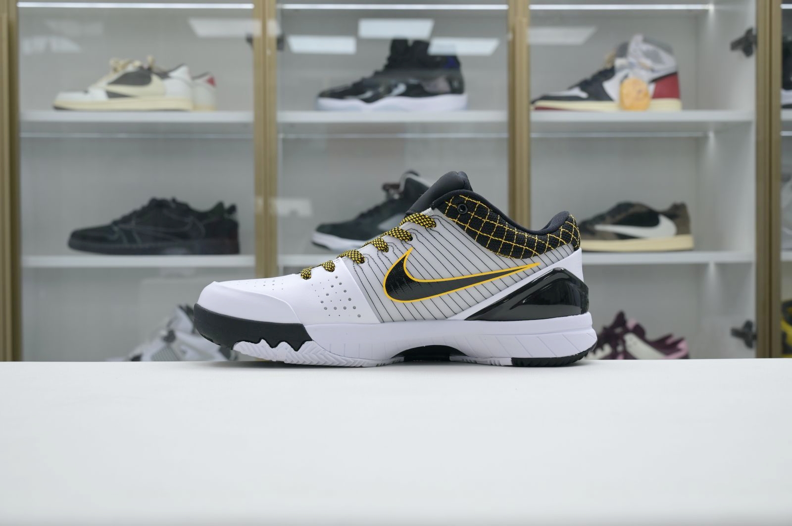 Nike Zoom Kobe 4 Protro 